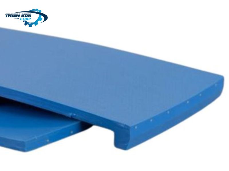 Ưu Điểm Băng Tải TPU Đồng Nhất Gờ 7.5mm